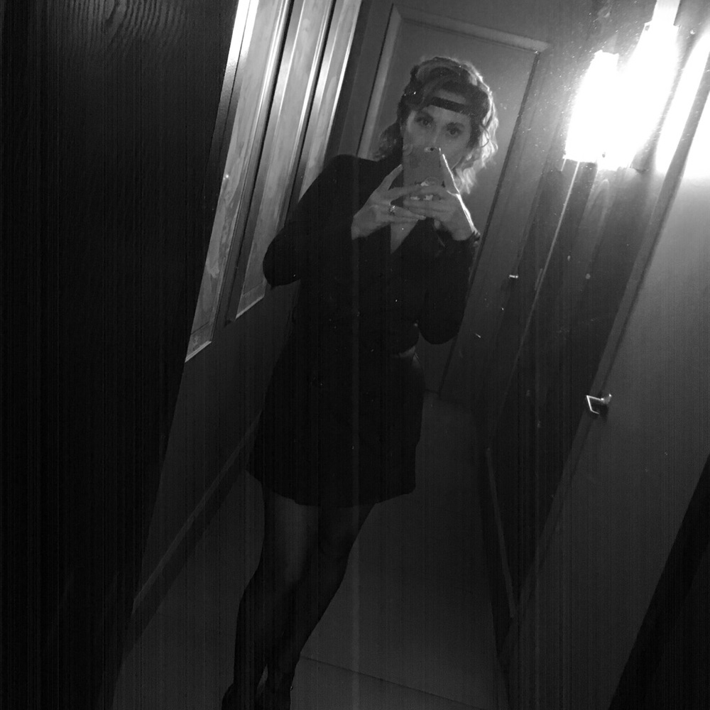 Meet your Posher, Eve